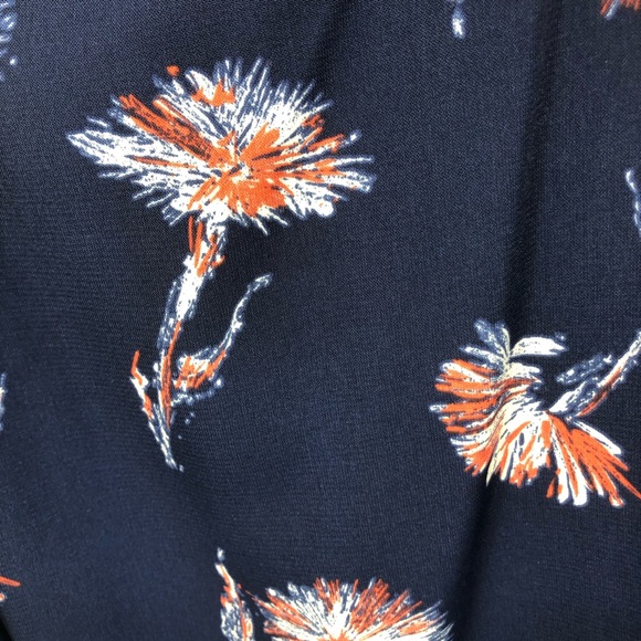 Halogen Blouse Navy Medium sleeveless Floral - Picture 6 of 15